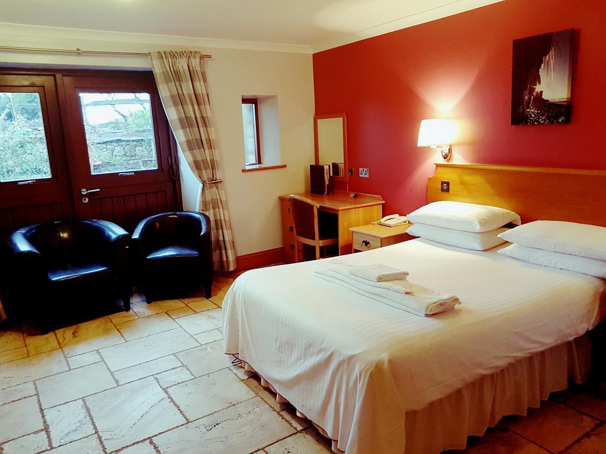 King'S Head Inn Llangennith Dış mekan fotoğraf