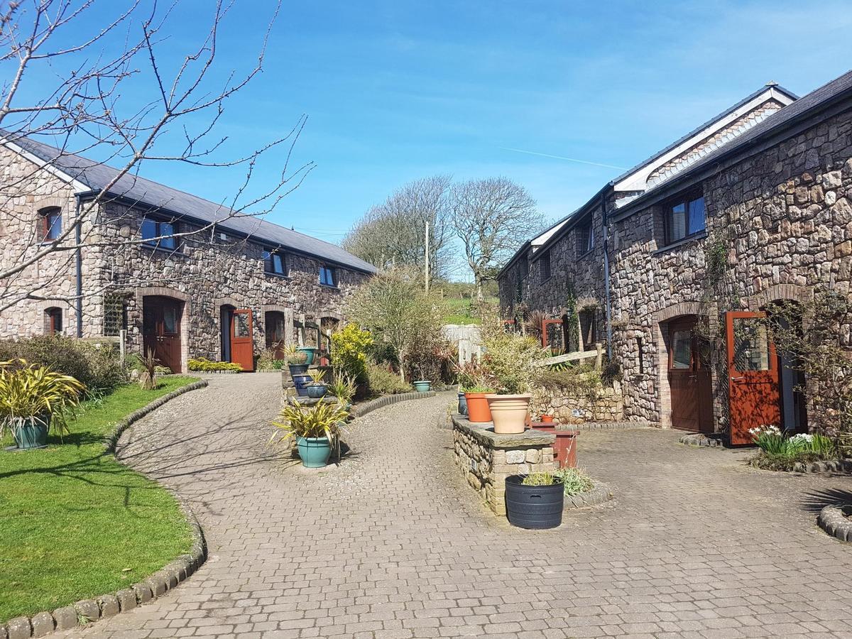 King'S Head Inn Llangennith Dış mekan fotoğraf